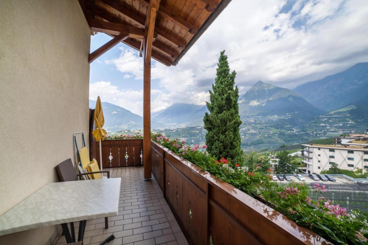 Hahnenkamm Rainegg Apartment Schenna Luaran gambar